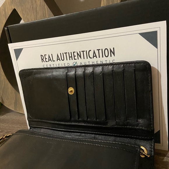 🖤 🔱Chanel Camellia Quilted Wallet Chain Pearl Crush Crossbody - Picture 7 of 10